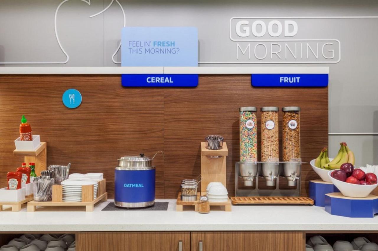 Holiday Inn Express & Suites Longview North By Ihg Εξωτερικό φωτογραφία